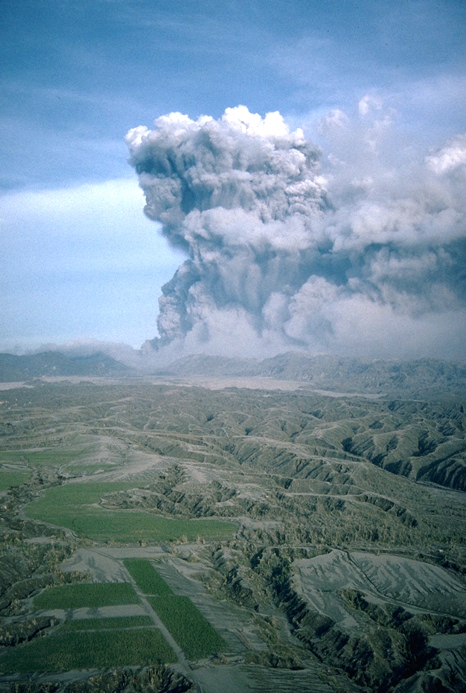 Pinatubo in Eruption June 1991 - http://volcanoes.usgs.gov/hazards/gas/climate.php