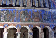 24 Fresco in one of the carved churched; Cappadocia. (© Georges Jansoone, via Wikimedia)